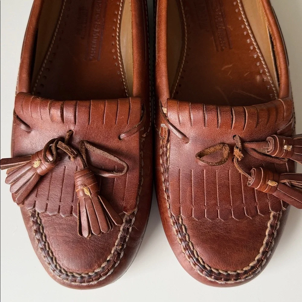 Johnston & Murphy Brown Leather Tassle Kiltie Slip on Loafer Loafers 20-6110, 9B